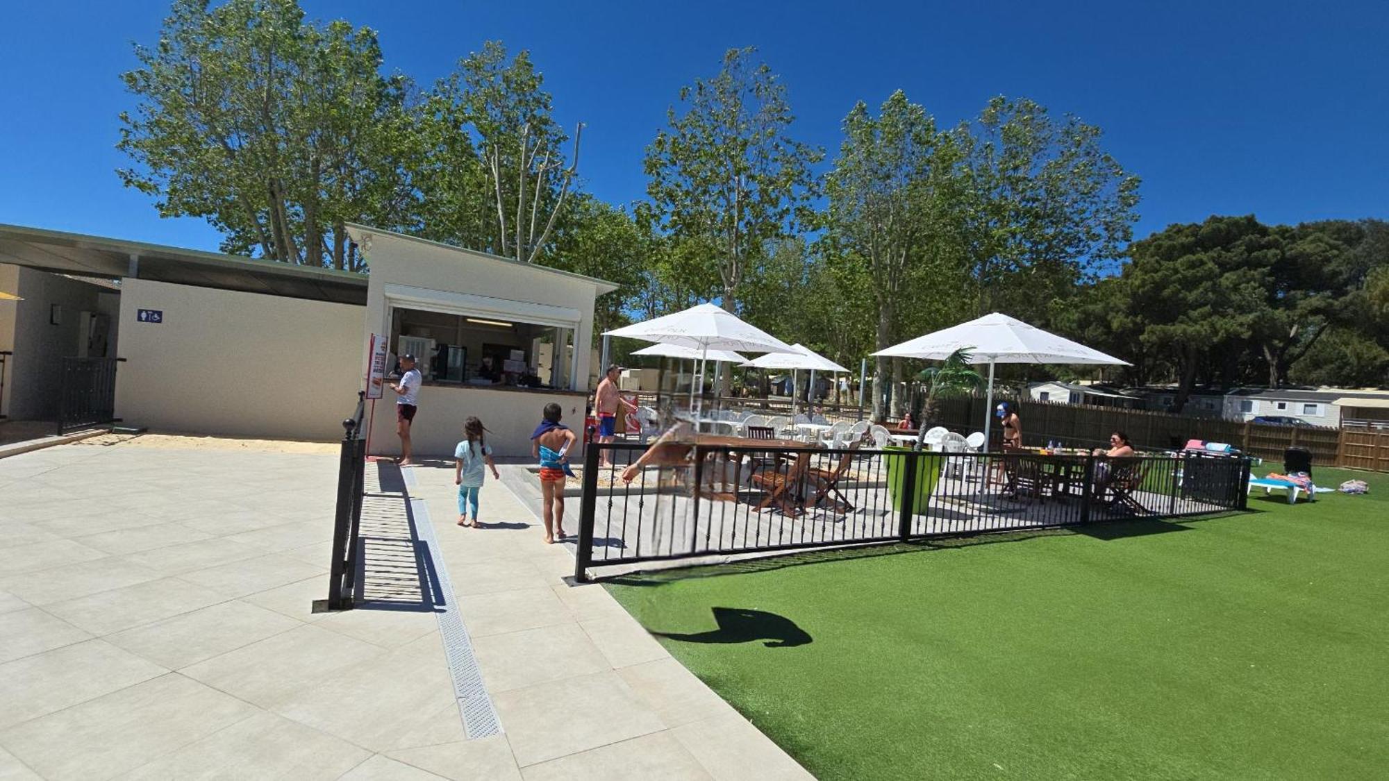 ונדרה Mobilhome Lodge 3 Chambres, 500M Plage, Camp 5 Etoiles מראה חיצוני תמונה