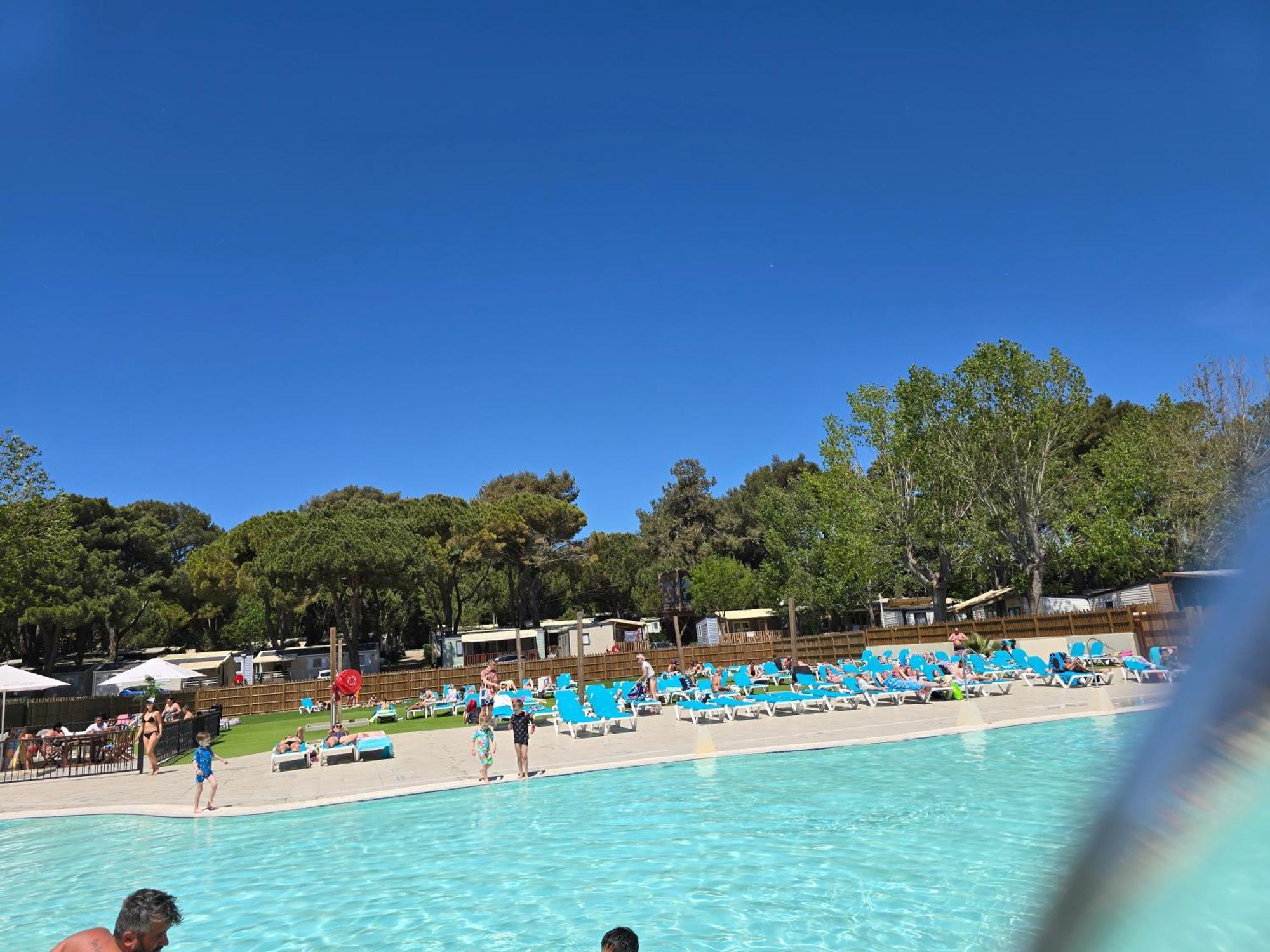 ונדרה Mobilhome Lodge 3 Chambres, 500M Plage, Camp 5 Etoiles מראה חיצוני תמונה